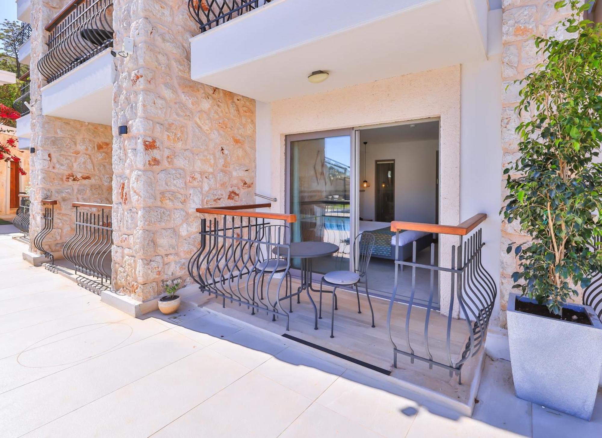 Molino Hotel Каш Екстериор снимка
