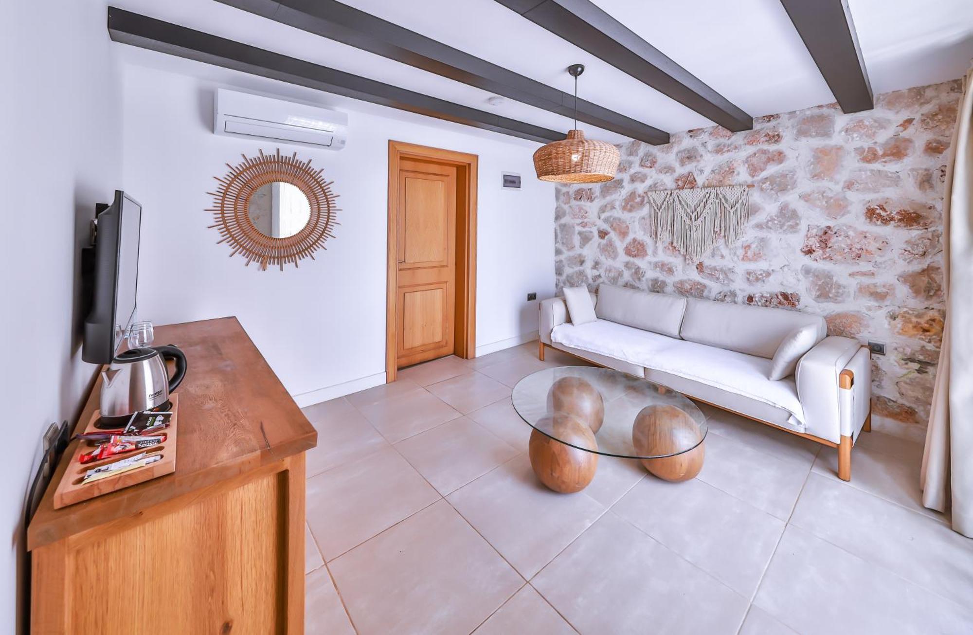 Molino Hotel Каш Екстериор снимка