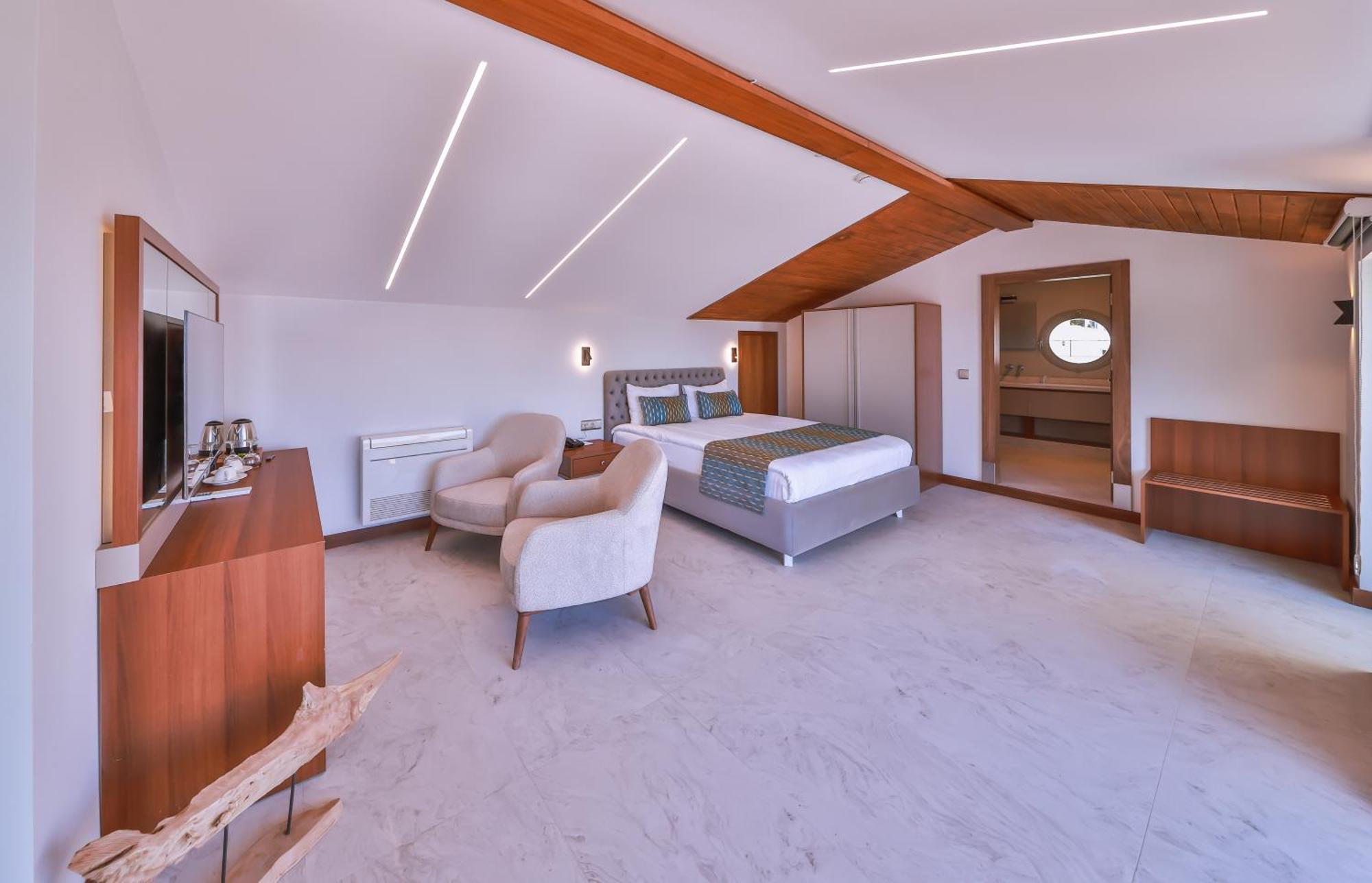 Molino Hotel Каш Екстериор снимка