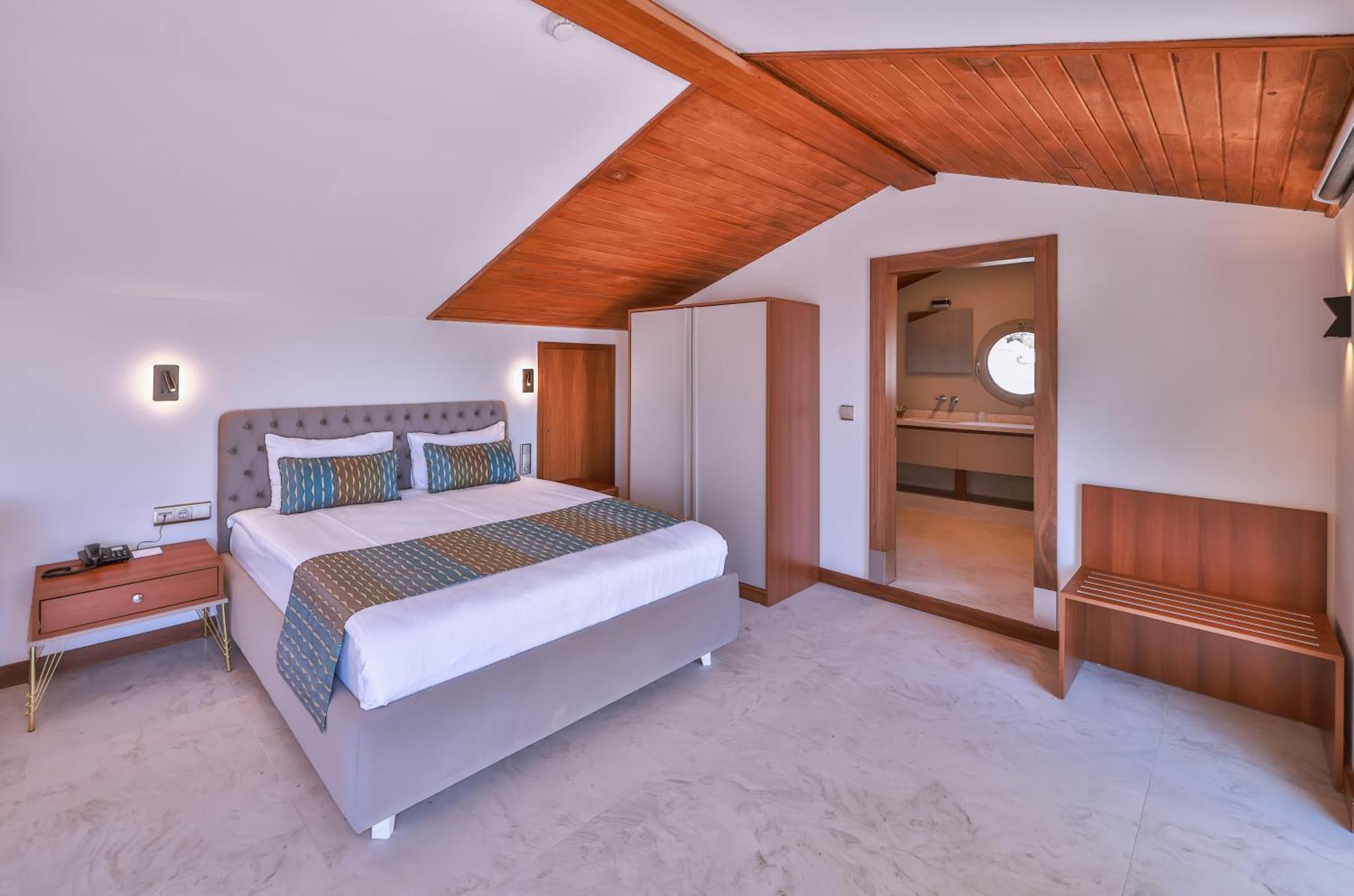 Molino Hotel Каш Екстериор снимка