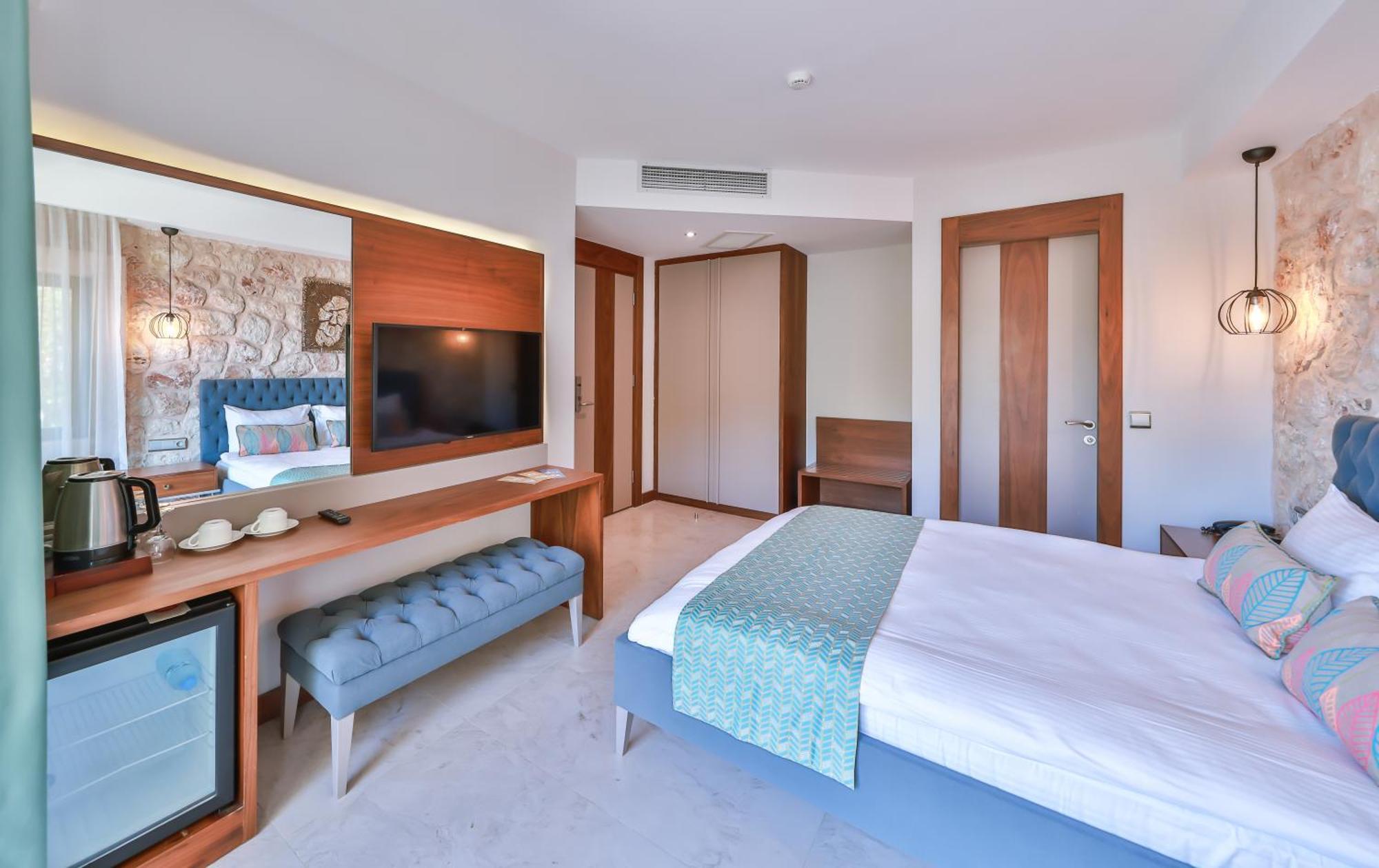 Molino Hotel Каш Екстериор снимка