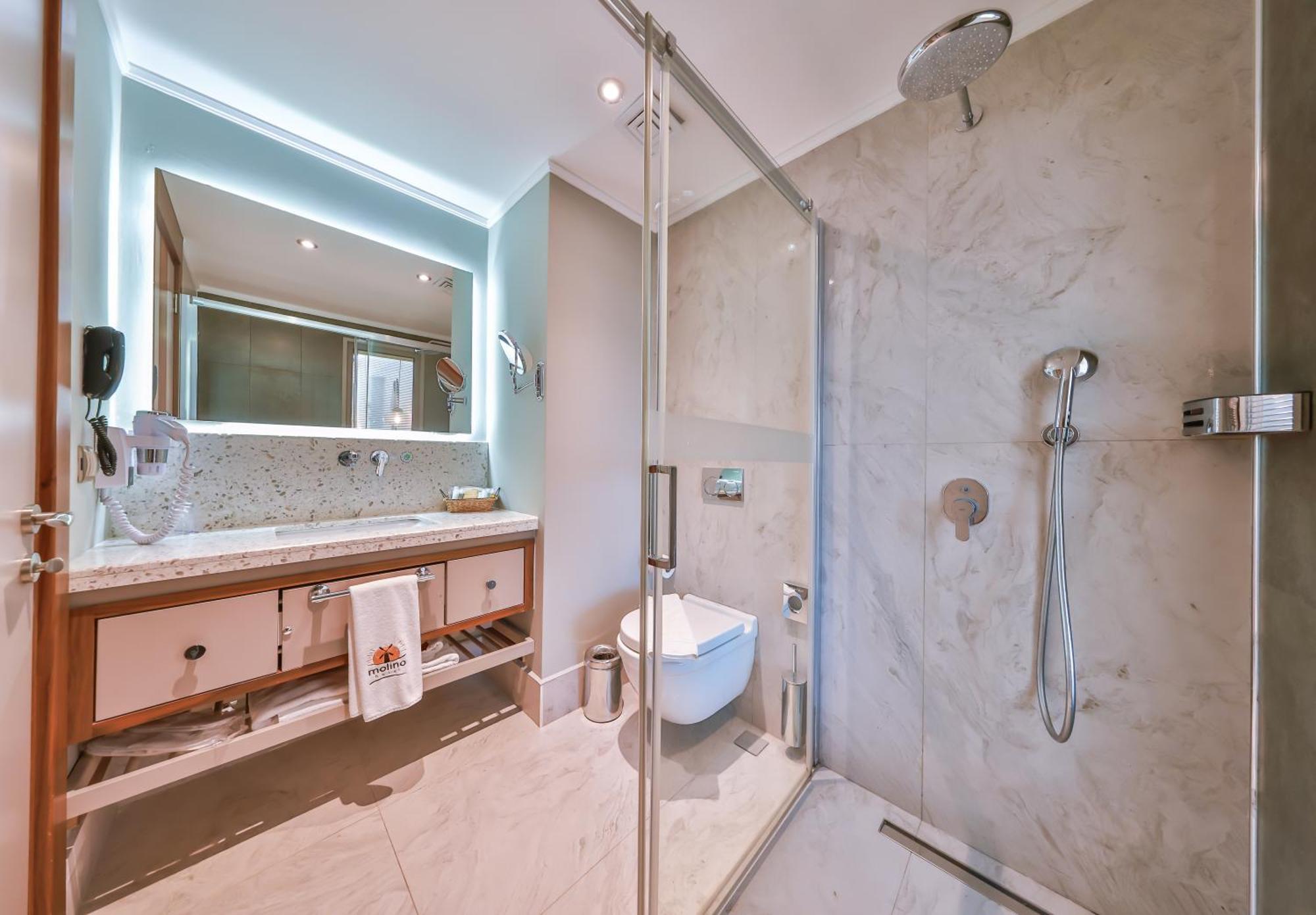 Molino Hotel Каш Екстериор снимка