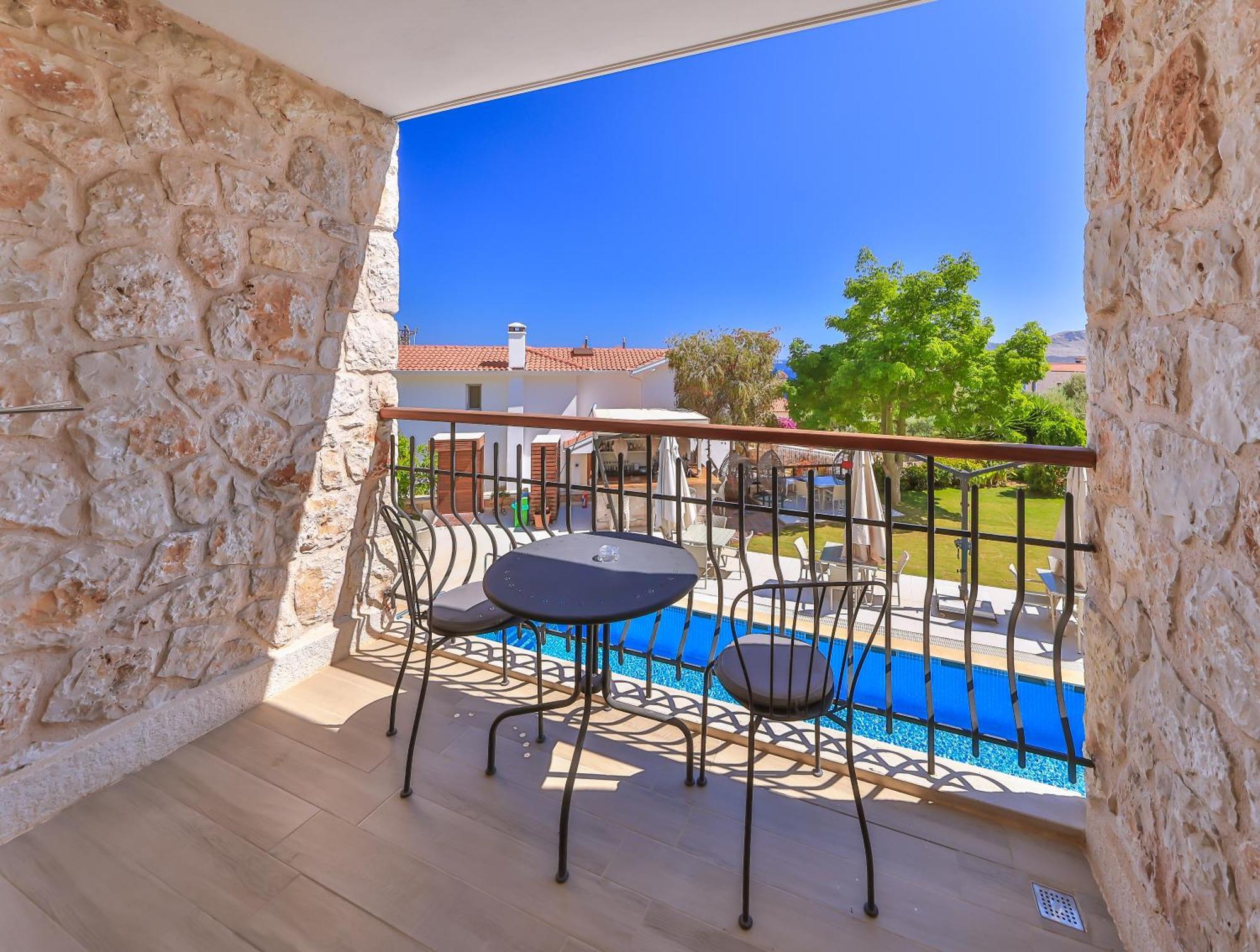 Molino Hotel Каш Екстериор снимка